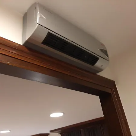 招待所 艾莫斯卡酒店