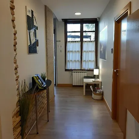 招待所 艾莫斯卡酒店 3*